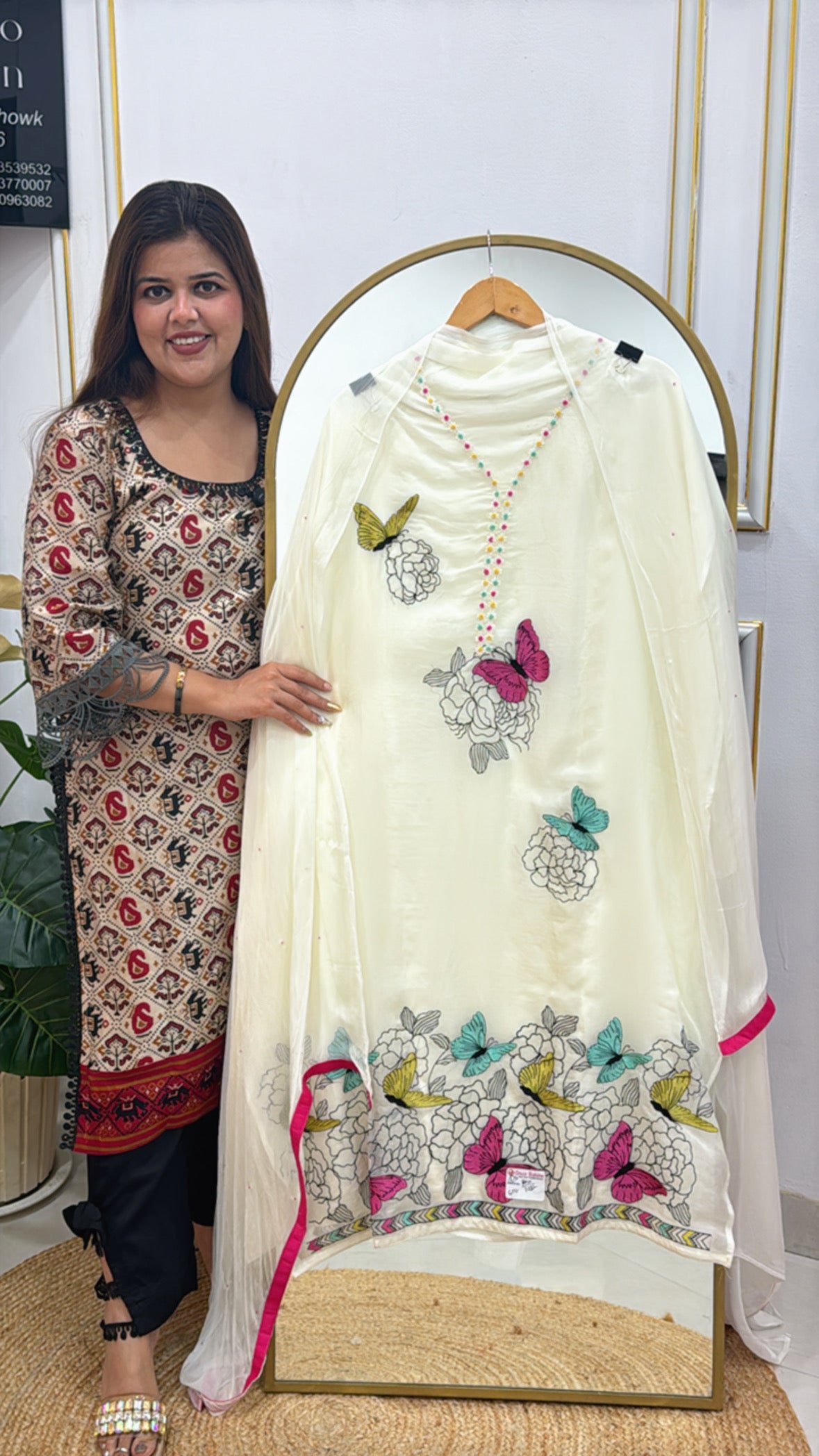 Light weighted organza with embroidery work and pure chiffon dupatta GF 295