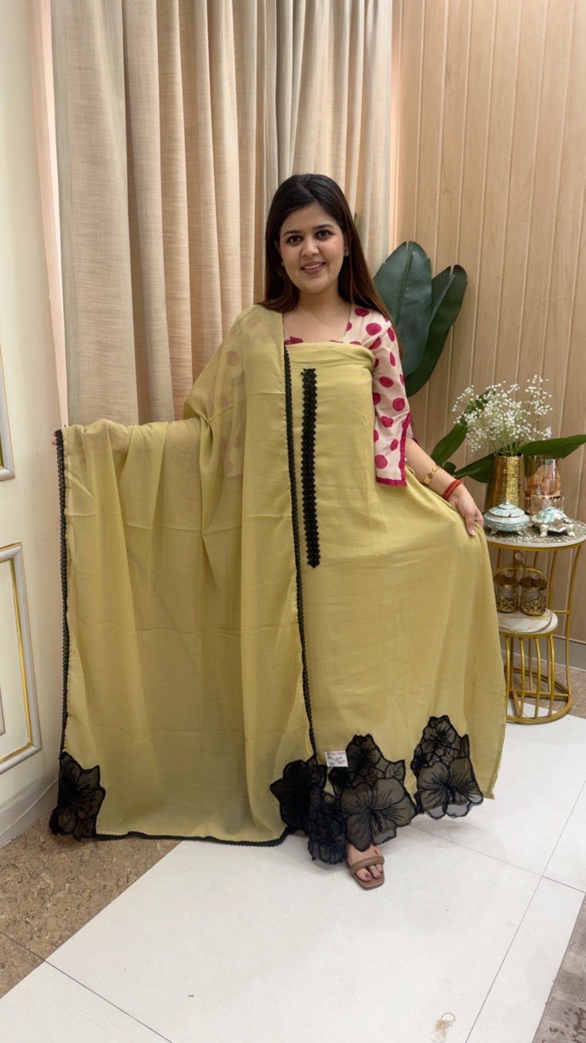 Designer premium pure crushed Mul Mul suit material with designer laces premium royal dupatta GF1183