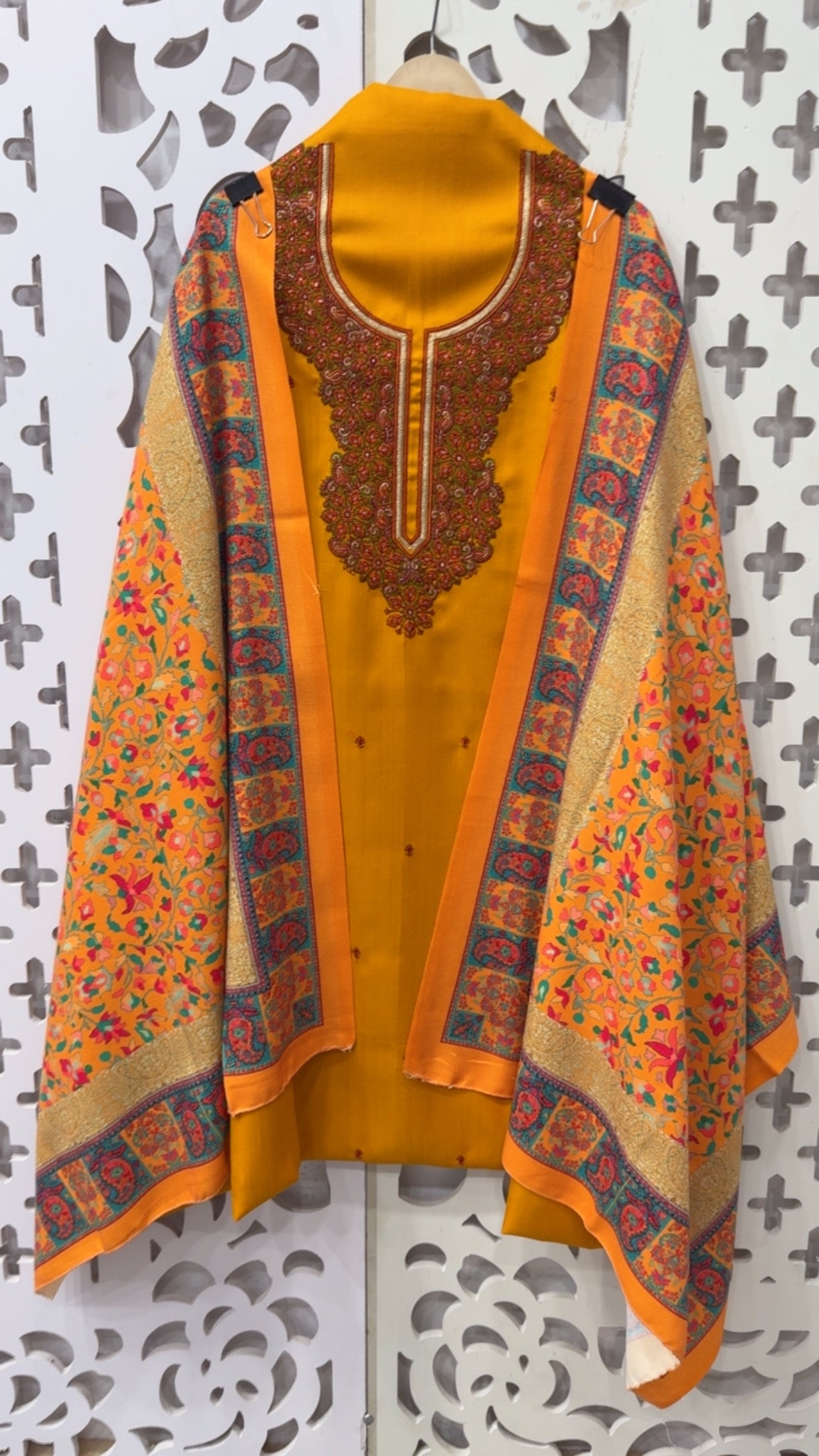 Kashmiri pashmina embroidered suit material with pashmina shawl and pashmina bottom GF808