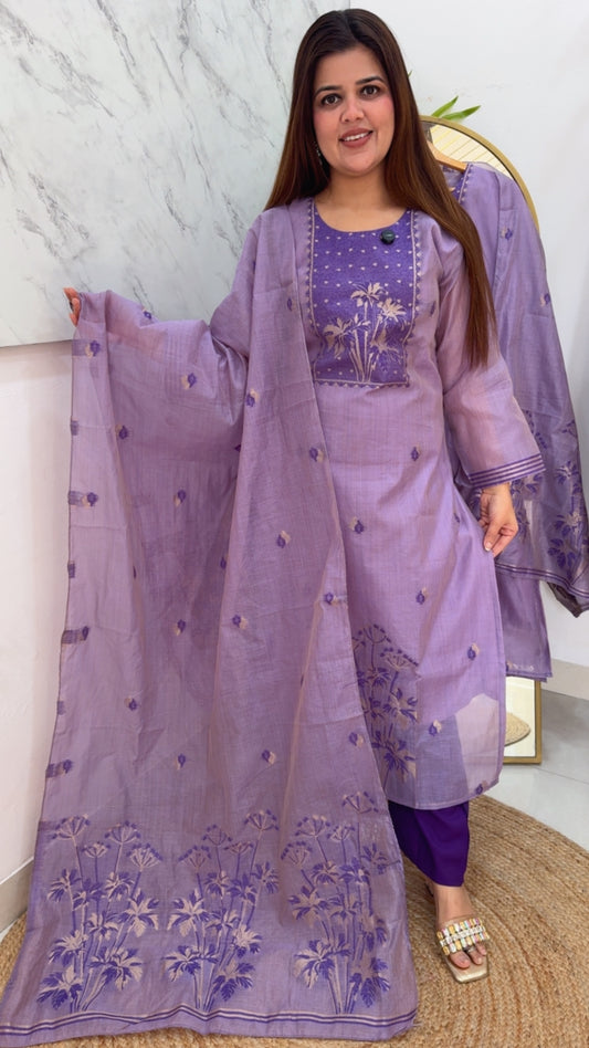 Premium pure ready to wear Moonga silk  weaved jamdhani suit perfect outfit for casual and stunning look GF984