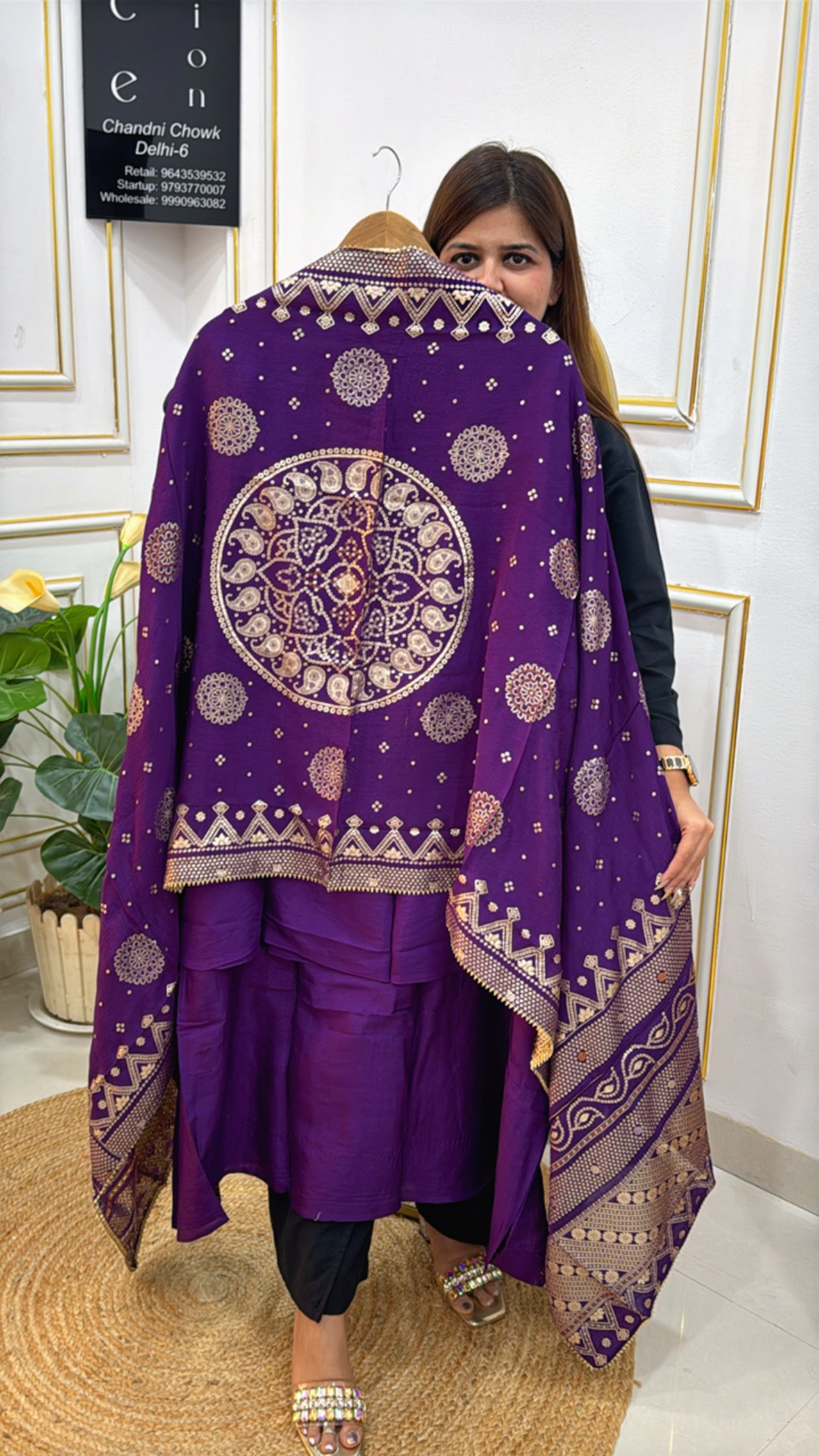 pure Maheshwari weaved silk material along with premium zardozi neck detailing with full weaved banarasi dupatta GF 325