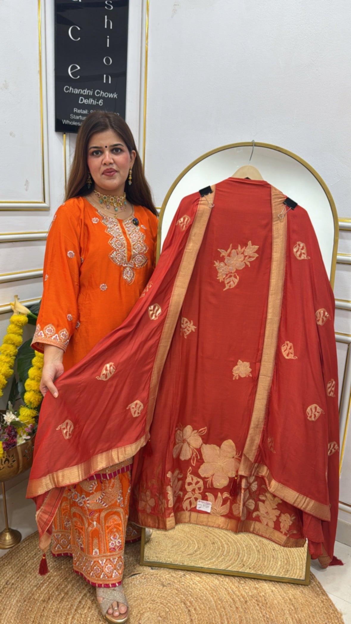 Smart and elegant super soft silk fully weaved suit material with full weaved dupatta GF656