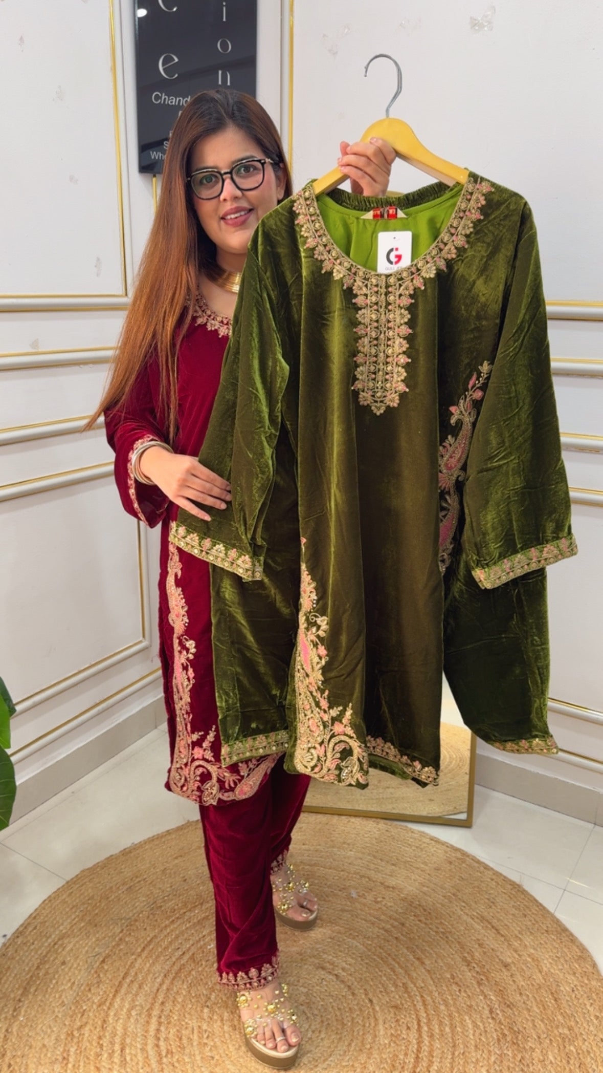 Winter special  Premium Velvet Coordset Designer And Casual size 44 GF 889