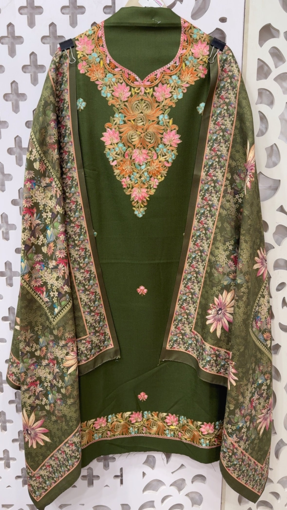 Kashmiri pashmina full embroidery suit pashmina suit material with beautiful digital printed pashmina shawl along with pashmina bottom GF832