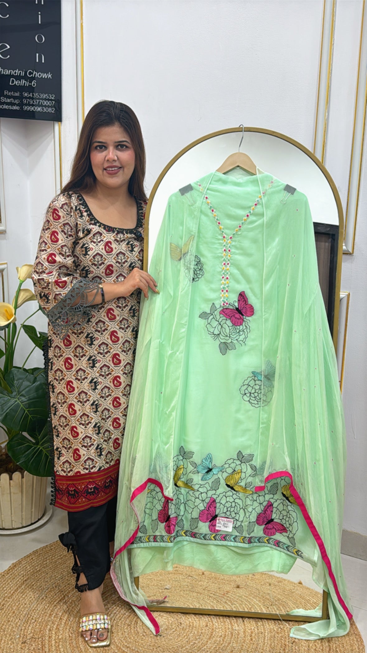 Light weighted organza with embroidery work and pure chiffon dupatta GF 295