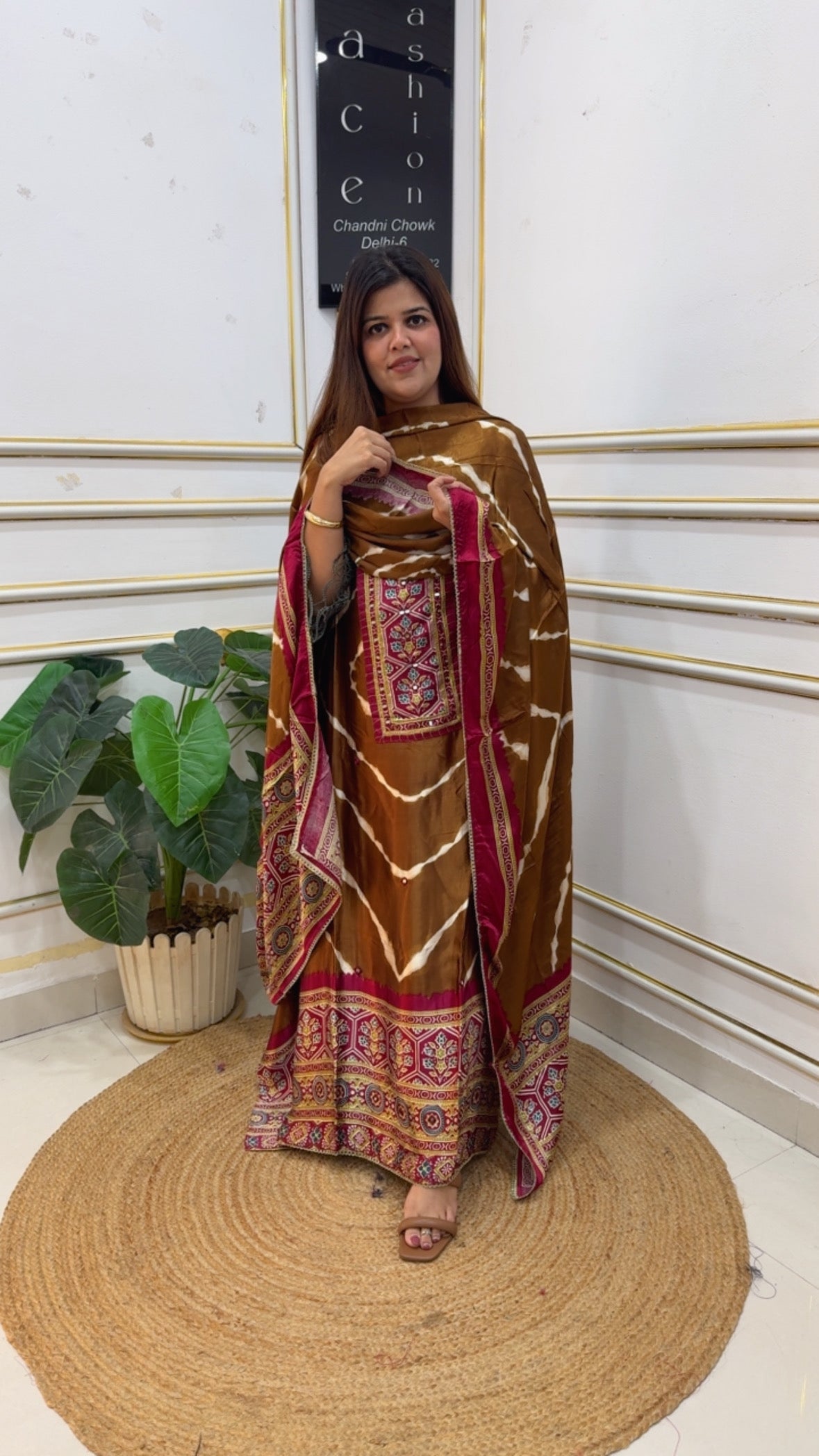 Graceful gazzi silk shivori printed unique printed gazzi series along with premium gazzi silk unique printed dupatta gf1198