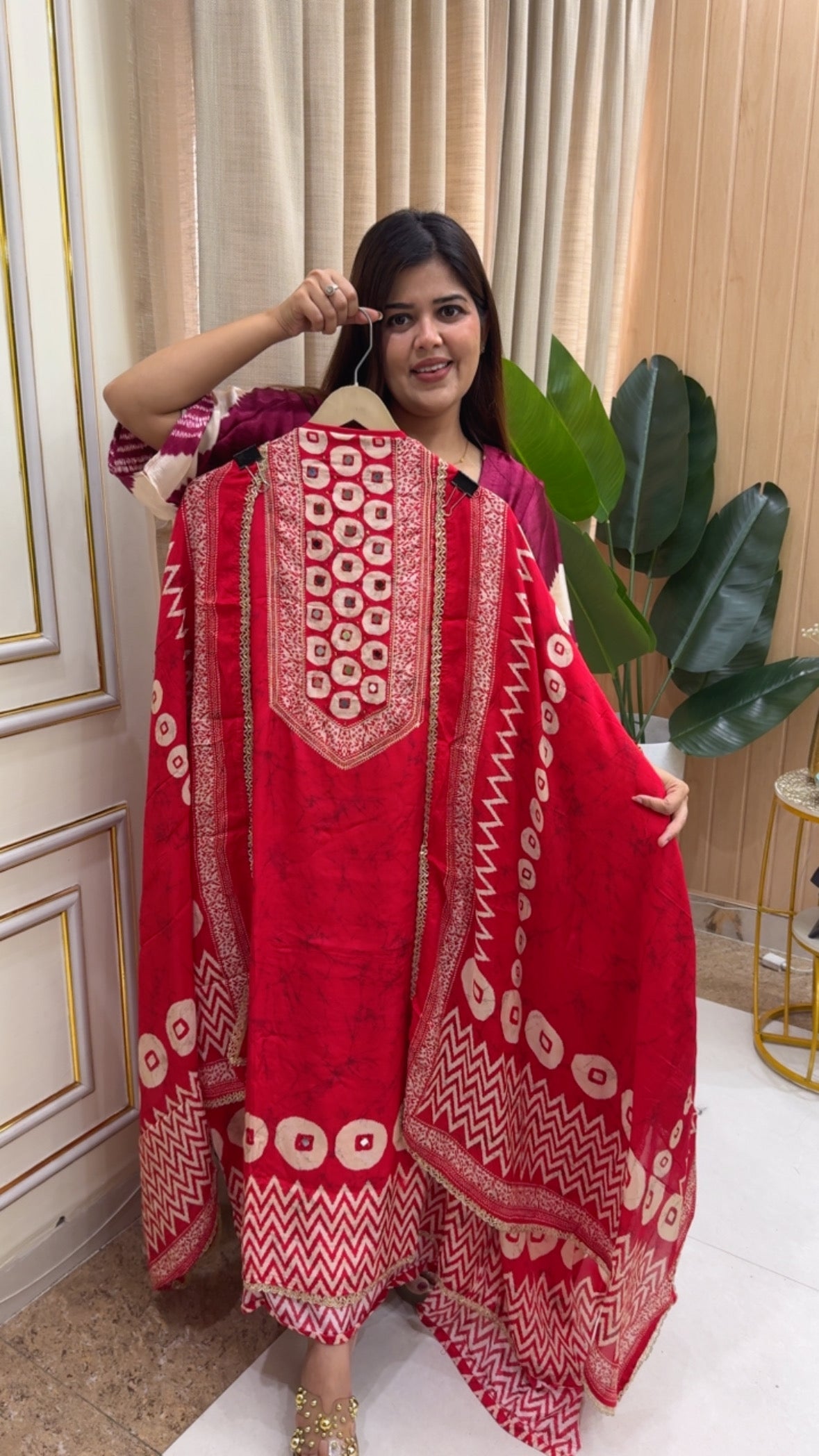 Stylish and classy premium gazzi muslin royal summer prints Gazzi inspired latest suit material GF1159 Red