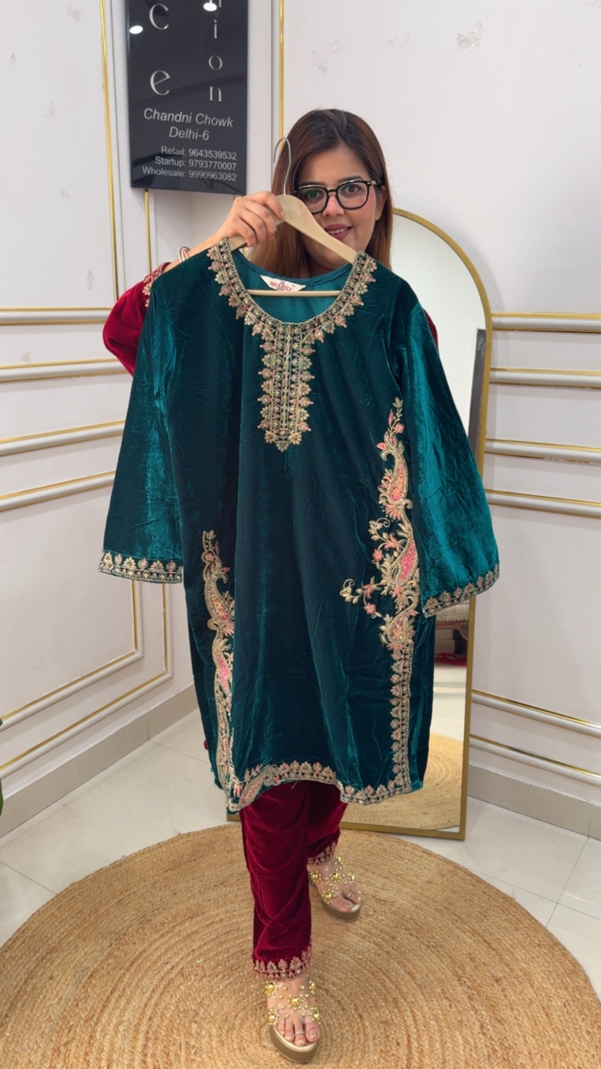 Winter special  Premium Velvet Coordset Designer And Casual size 44 GF 889