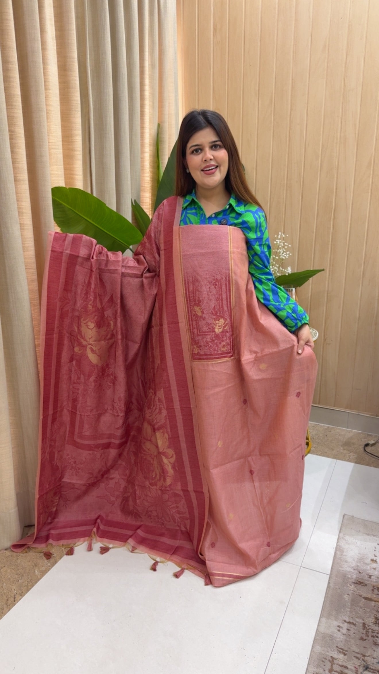 Premium quality best seller pure Moonga silk jamdhani weaved dupatta along with Jamdani neck detailing and premium looking jamdhani dupatta GF1186