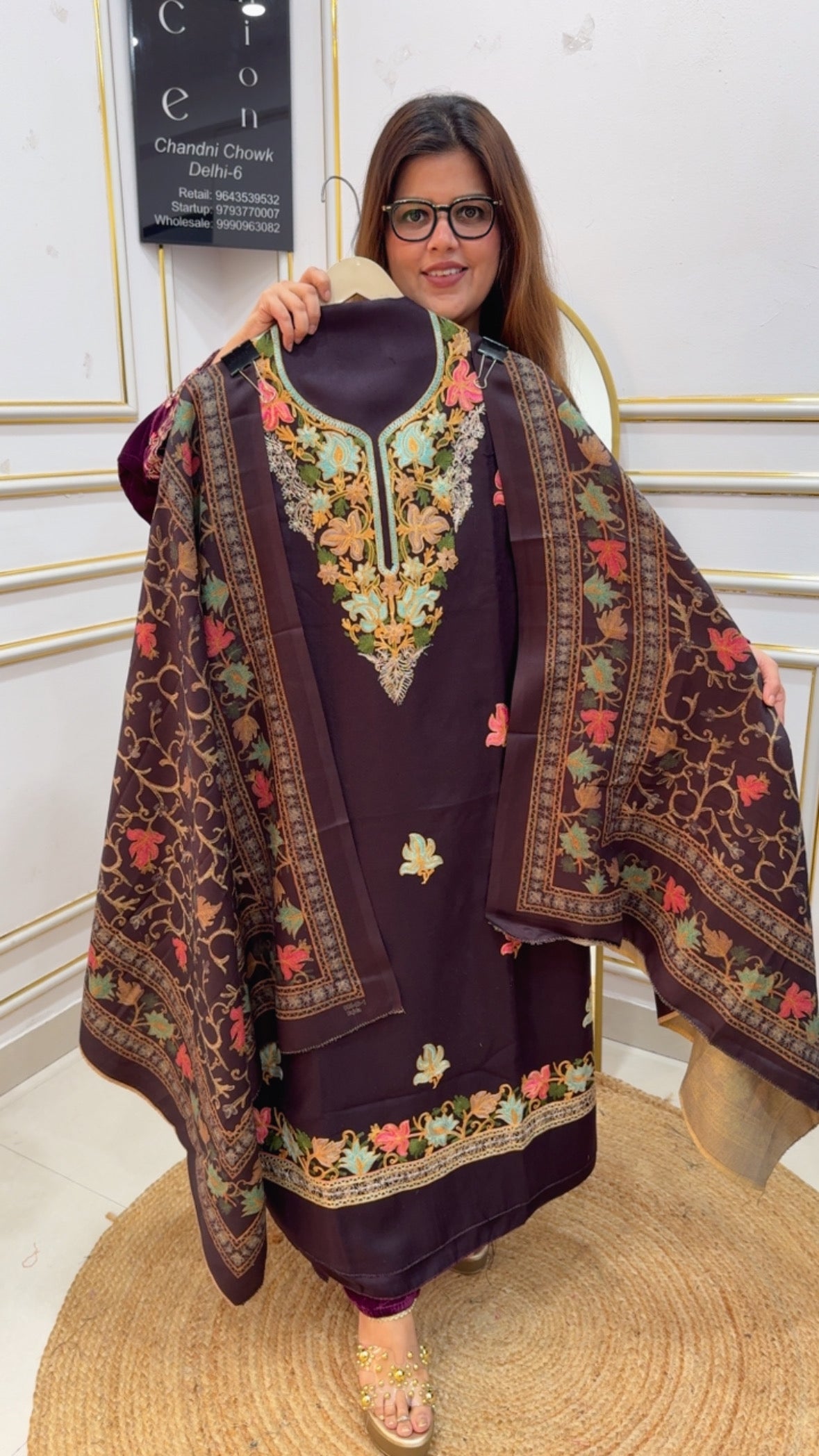 Very pure and warm beautiful Kashmiri pashmina suit material with full Length pashmina shawls and bottom GF888