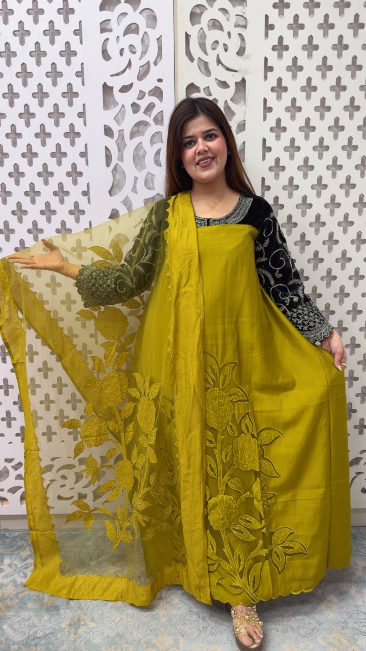 Latest and Designer Applique work  Mul Moddal suit material with full applique work dupatta GF846