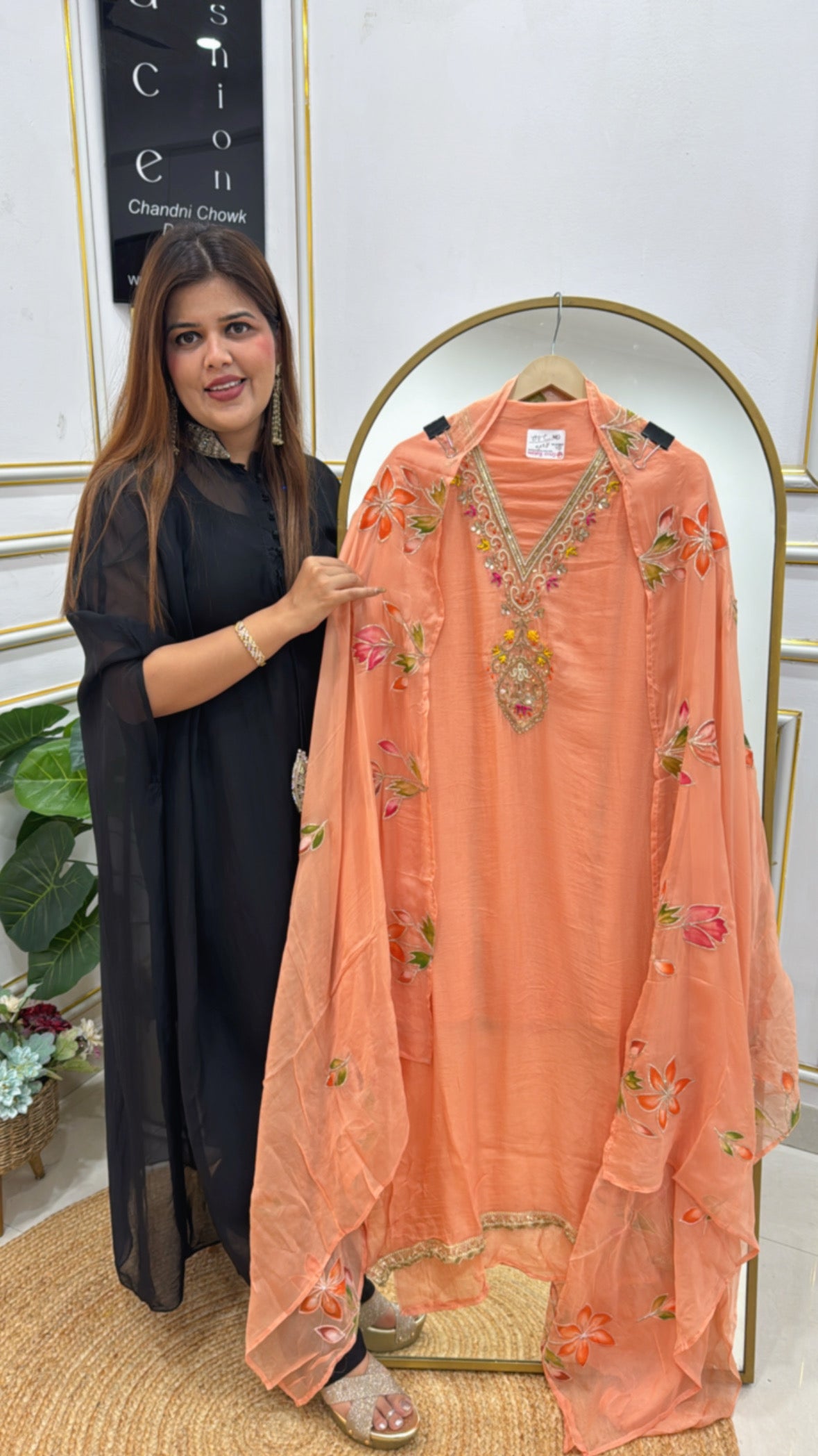 Designer pure handwork detailing over premium pure Organzza material with brush painted dupatta with peeta work GF 253