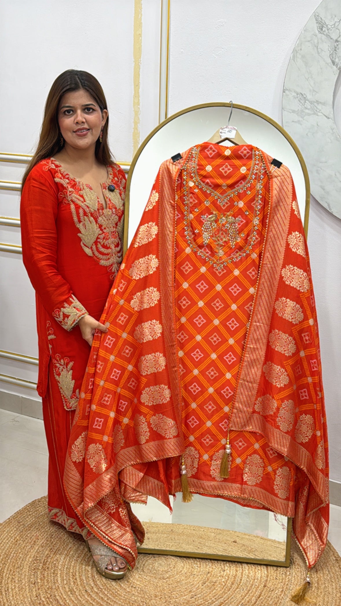 Pure silk bandhani printed weaved suit material along with handwork detailing over the neck and pure weaved banarasi dupatta GF503